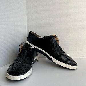 Merkmak Black Perforated Shoes 11 Casual Dress British Style Breathable Comfort.